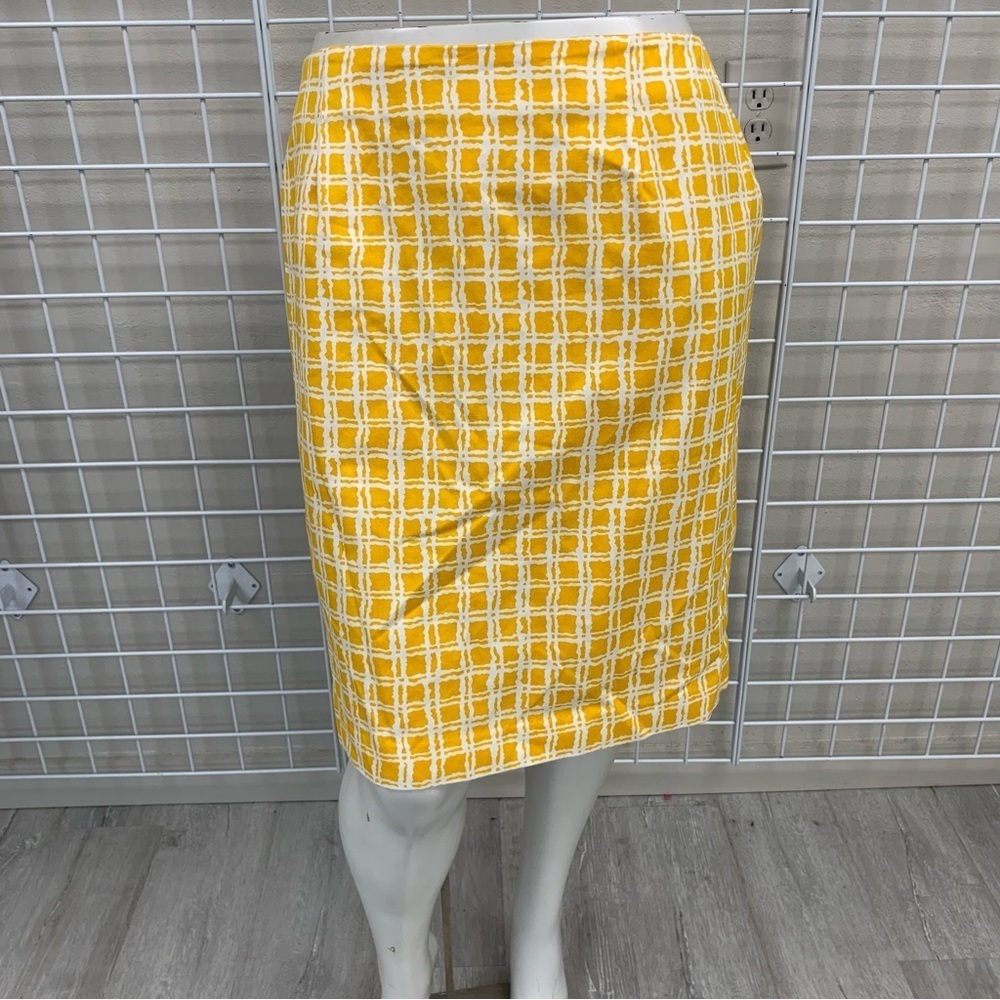 Talbots Mid Length 100% Cotton Skirt. Size 18